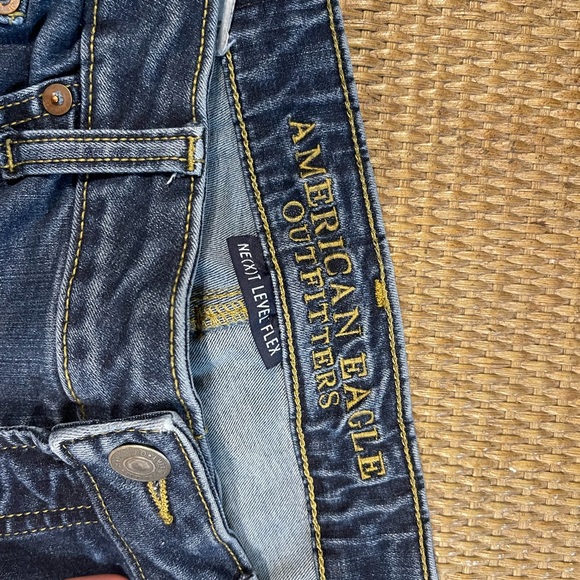 Custom Smile Mens Levi’s - Picture 3 of 4